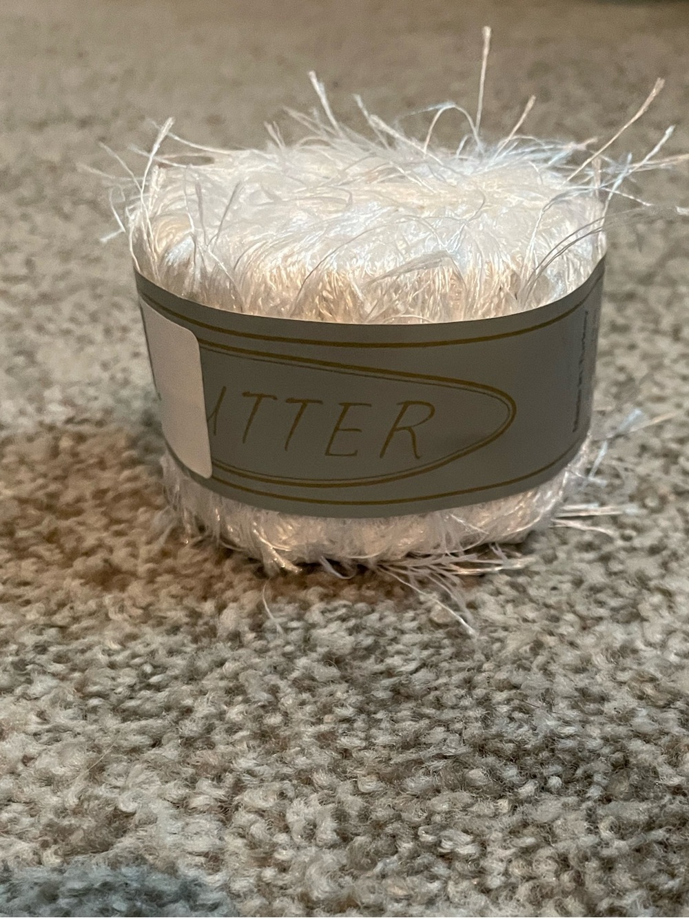 White Eyelash Novelty Yarn Cake
